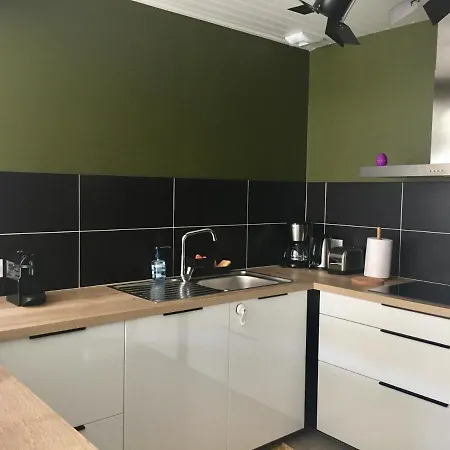 Superbe Maison De Ville Renovee En Plein Coeur Du Quartier Arago