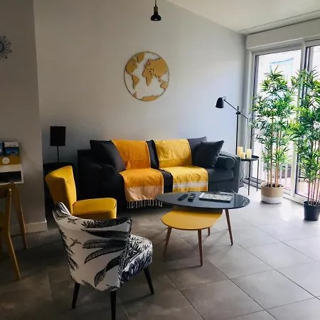 Superbe Maison De Ville Renovee En Plein Coeur Du Quartier Arago * Les Sables-dʼOlonne